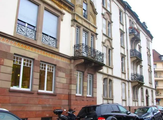 Citycosy - Hirtz Orangerie Straßburg